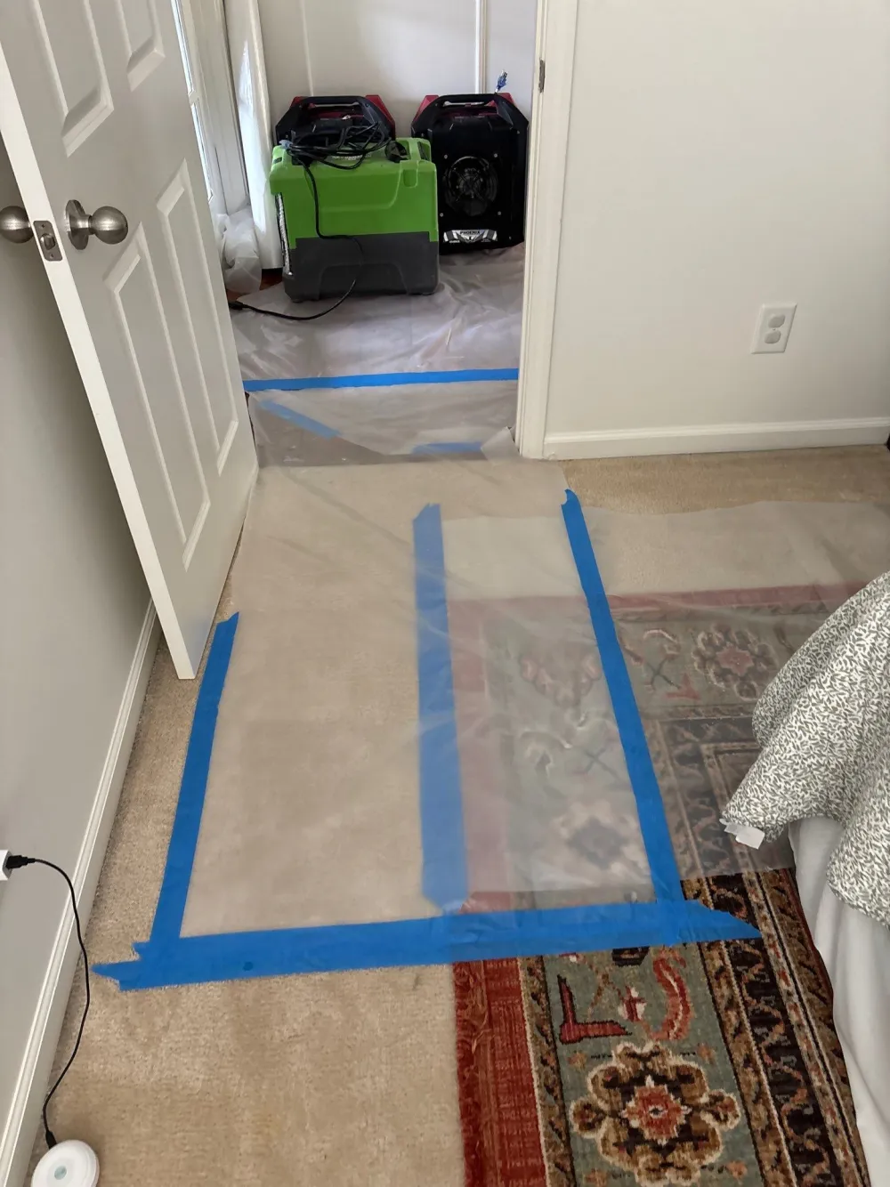 Emergency water extraction in progress in Nashville, TN by Renew Restoration