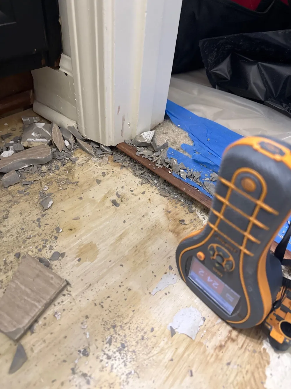 Restoration crew at work in Hermitage, Nashville TN by Renew Restoration